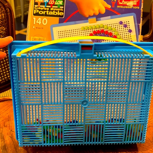 HOST PICK!!!💜💗QUERCETTI FANTA COLOR CREATIVE MOSAIC PORTABLE WITH CARRY CASE - Picture 4 of 6